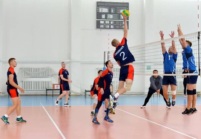 Смоленские таможенники заняли первое место на Чемпионате ЦТУ по волейболу