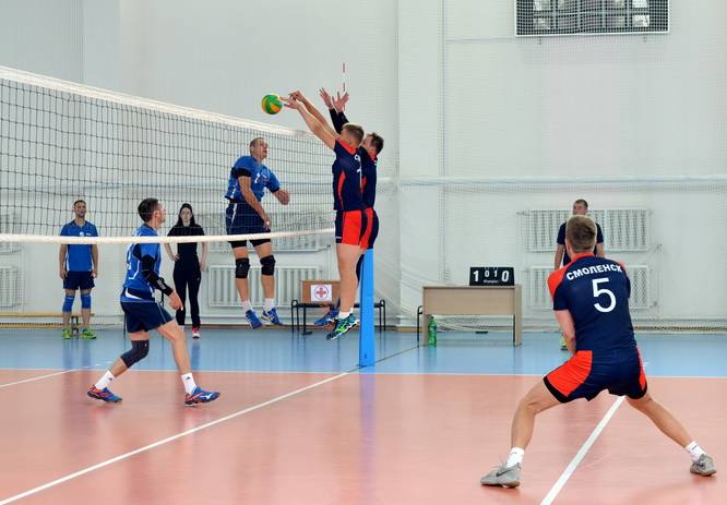 Смоленские таможенники заняли первое место на Чемпионате ЦТУ по волейболу